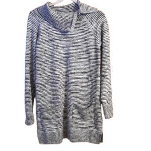 Eight Eight Eight gray pullover tunic sweater with pockets NWOT size XL